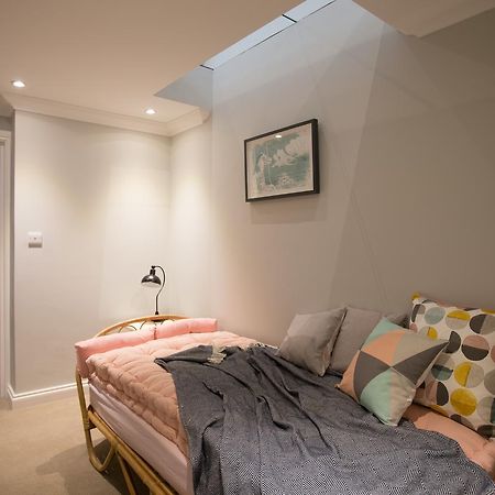 Ceres Newly Refurbished 3 Bedroom In Heart Of バース エクステリア 写真